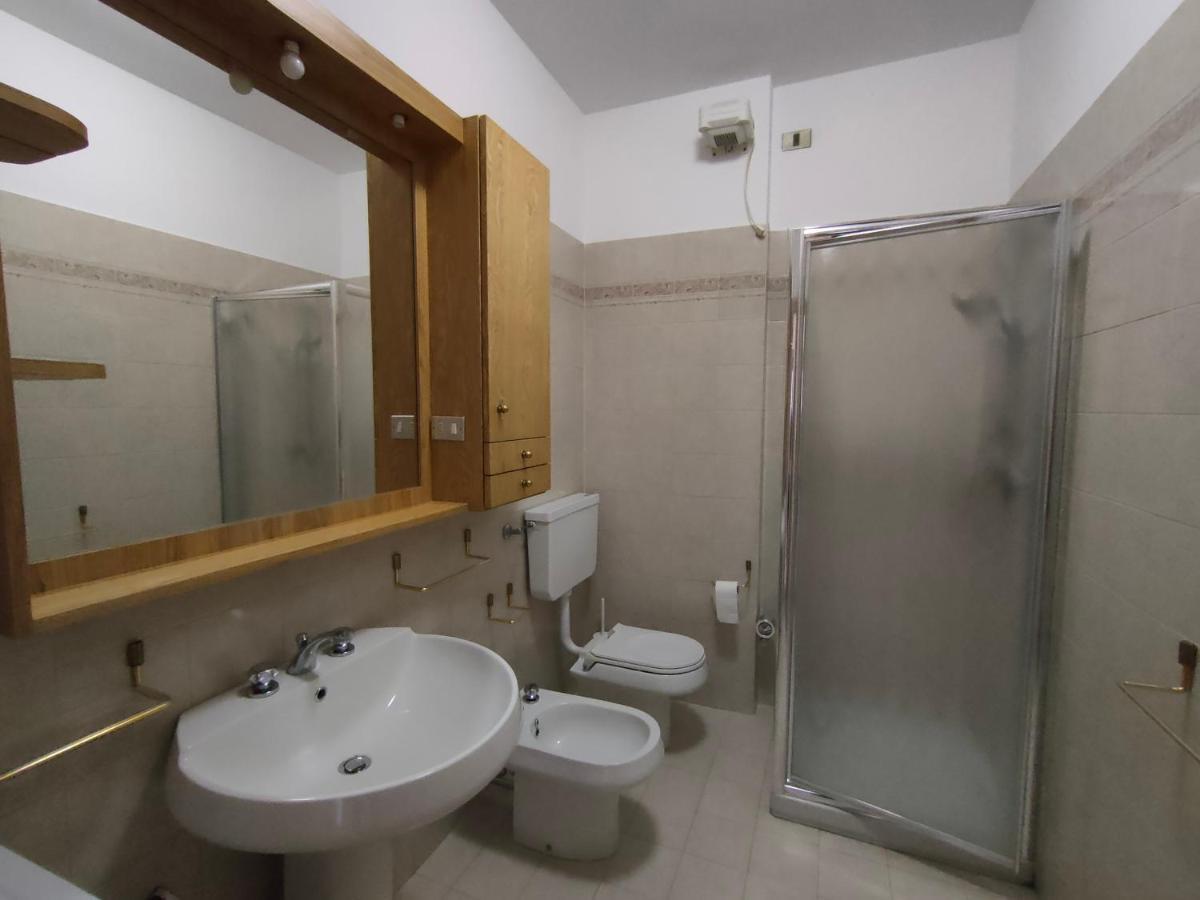 Iseolakerental- Casa Trentapassi Riva di Solto Extérieur photo