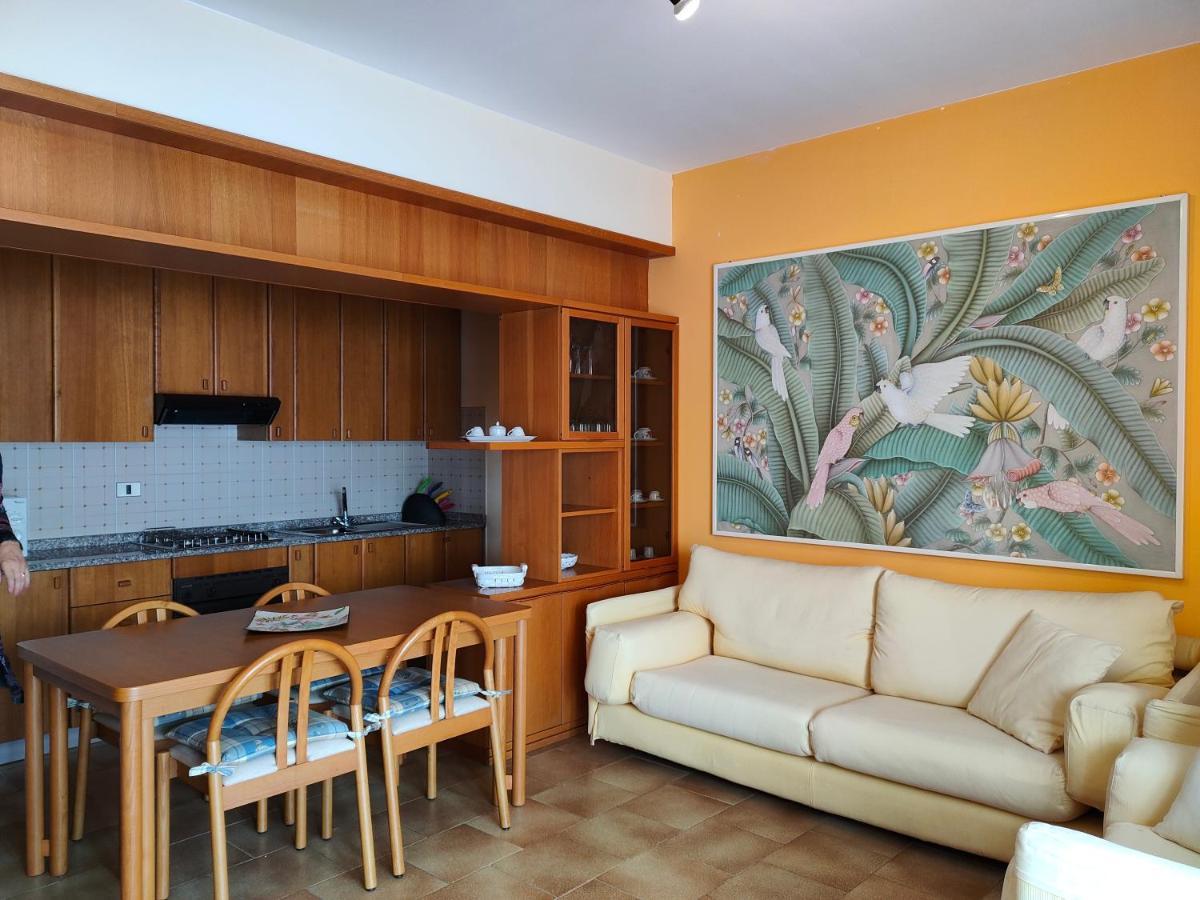 Iseolakerental- Casa Trentapassi Riva di Solto Extérieur photo