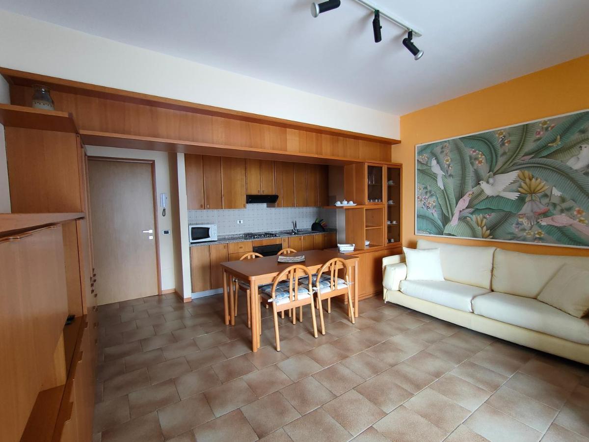 Iseolakerental- Casa Trentapassi Riva di Solto Extérieur photo