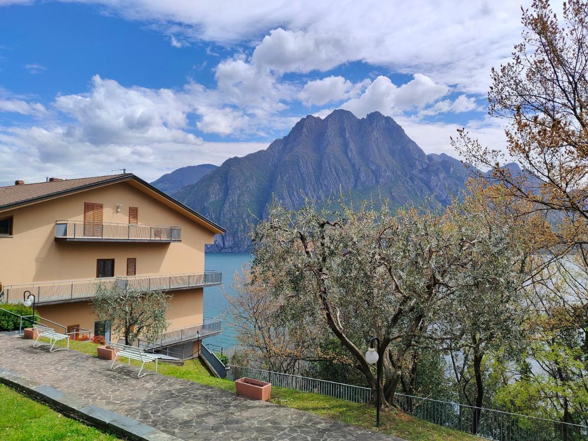 Iseolakerental- Casa Trentapassi Riva di Solto Extérieur photo